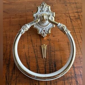 Beautiful Vintage Bathroom Hanging Hand Towel Ring Hook 70’s Era